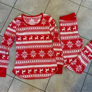 Old Navy thermal Christmas Holiday Pajama set size small snowflakes reindeer
